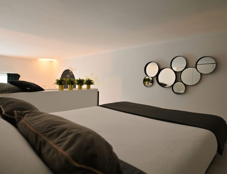 BeB-Casa-di-Mamma-Bari-Suite-Deluxe-Black-9-scaled